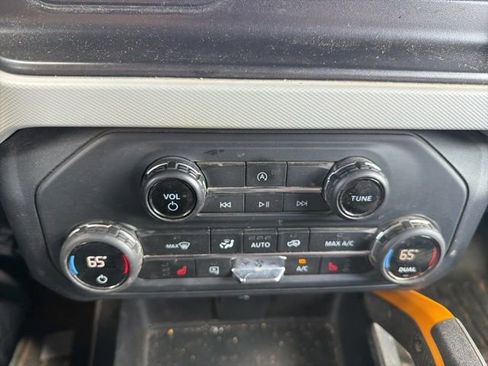 Used 2021 Ford Bronco Badlands AWD/4WD image 19