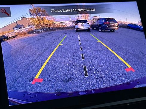 New 2025 Jeep Grand Cherokee Limited image 17