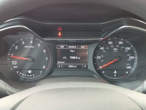 Used 2023 Chevrolet TrailBlazer LT w/ Convenience Package FWD image 14