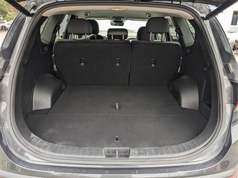 Used 2023 Hyundai Santa Fe SEL image 12