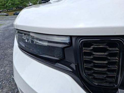 Used 2023 Jeep Grand Cherokee Altitude AWD/4WD image 12