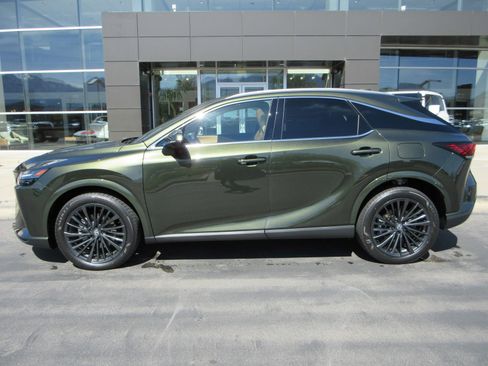Used 2026 Lexus RX 350h w/ Convenience Package AWD/4WD image 3