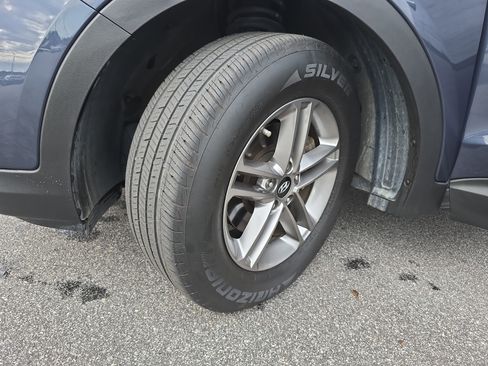 Used 2017 Hyundai Santa Fe Sport image 28