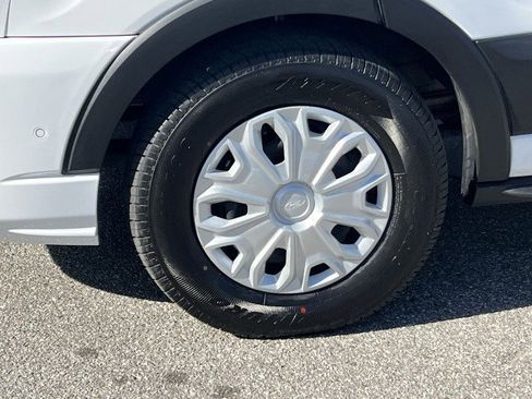 Used 2023 Ford Transit 350 XLT image 33