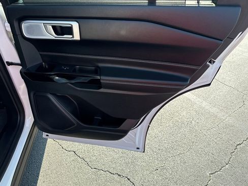 New 2024 Ford Explorer ST w/ Equipment Group 401A AWD/4WD image 16