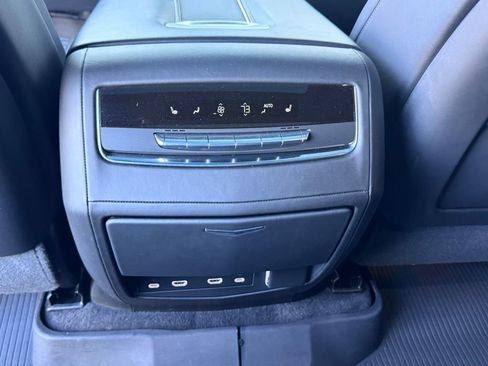 Used 2023 Cadillac Escalade ESV Sport Platinum w/ LPO, ONYX Package image 19