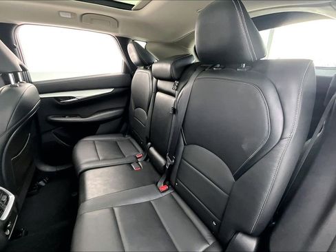 Used 2019 INFINITI QX50 Luxe image 34