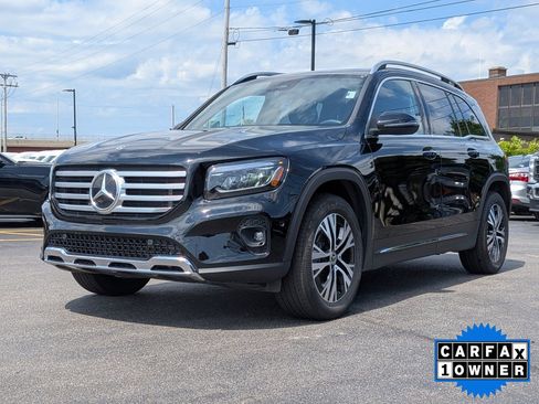 Used 2025 Mercedes-Benz GLB 250 4MATIC image 8