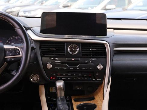 Used 2022 Lexus RX 350L Premium w/ Premium Package AWD/4WD image 28