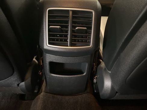 Used 2023 Kia Sportage EX image 12