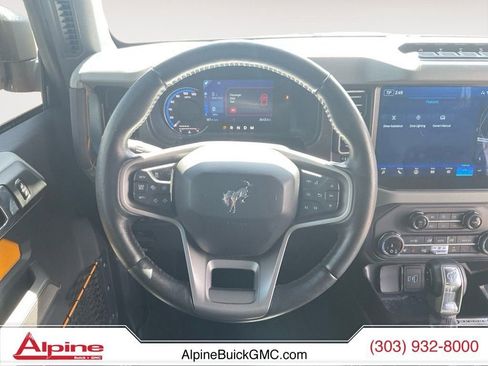 Used 2022 Ford Bronco Badlands AWD/4WD image 12