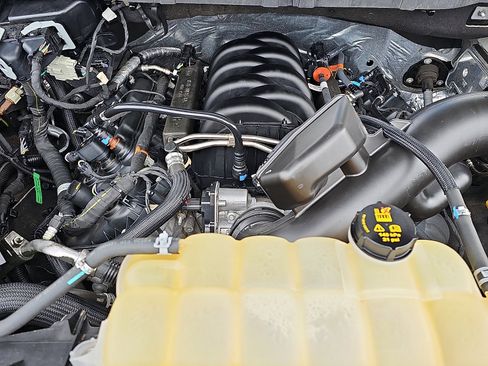 Used 2021 Ford F150 XLT w/ Equipment Group 302A High image 31