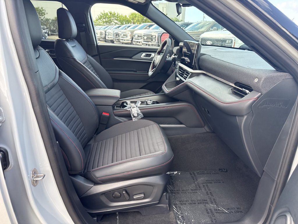 New 2027 Ford Explorer ST-Line w/ ST-Line Street Pack RWD image 21