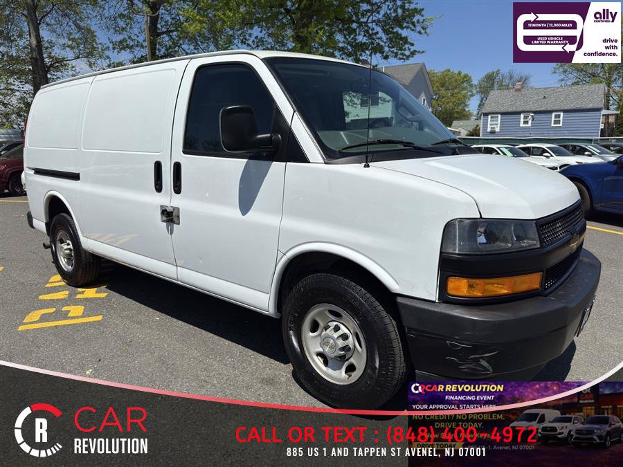 Used 2020 Chevrolet Express 3500 w/ Driver Convenience Package RWD image 1