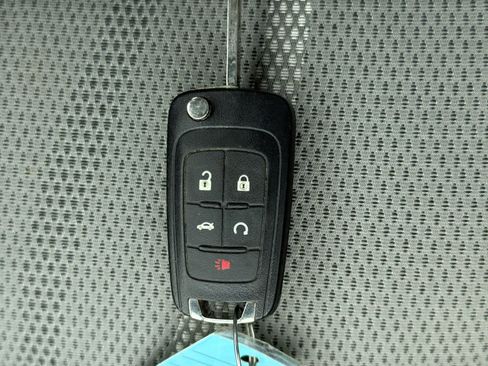 Used 2013 Chevrolet Sonic LT image 35