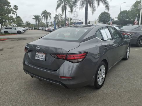 Certified 2025 Nissan Sentra S FWD image 7