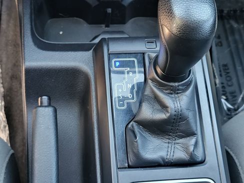 Used 2021 Toyota Tacoma SR AWD/4WD image 20
