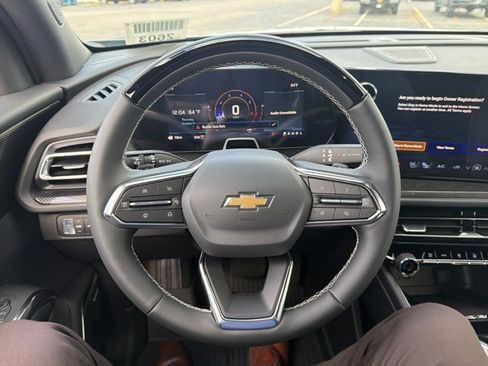 New 2026 Chevrolet Traverse High Country w/ LPO, Floor Liner Package image 13