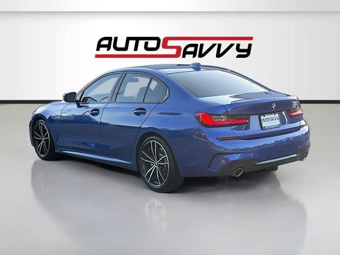 Used 2019 BMW 330i Sedan w/ M Sport Package RWD image 5