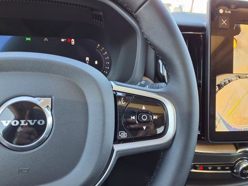 New 2026 Volvo XC60 B5 Plus w/ Protection Package Premier image 18