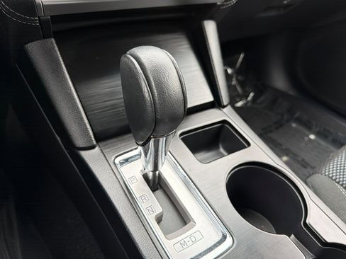 Used 2019 Subaru Outback 2.5i Premium image 21