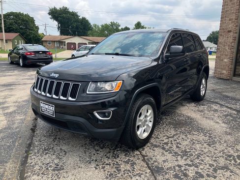 Used 2016 Jeep Grand Cherokee Laredo AWD/4WD image 7