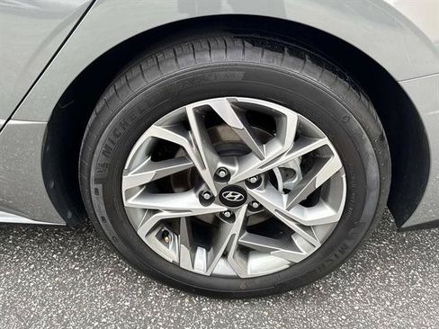 Used 2023 Hyundai Sonata SEL w/ Cargo Package FWD image 6