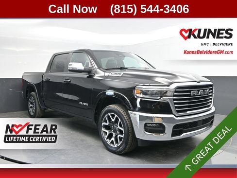 Used 2025 RAM 1500 Laramie AWD/4WD image 1