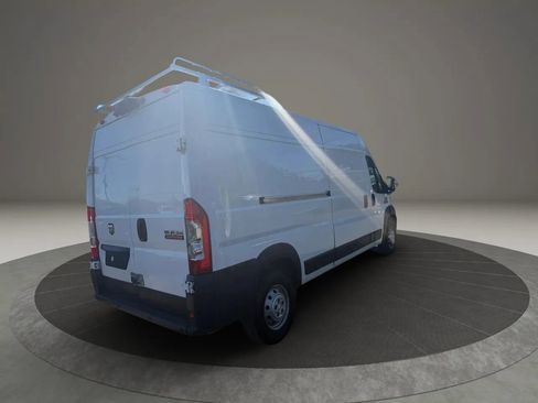Used 2018 RAM ProMaster 2500 FWD image 5