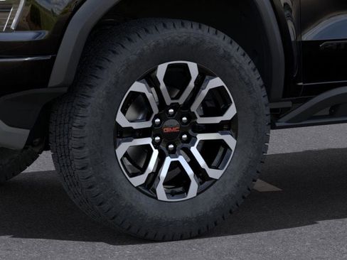 New 2025 GMC Canyon AT4 w/ Nightfall Edition image 33