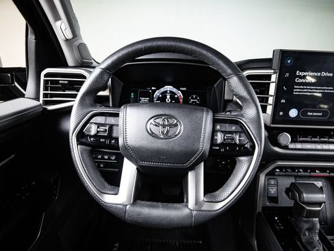 Used 2024 Toyota Tundra Limited AWD/4WD image 23