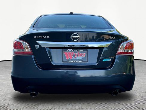 Used 2013 Nissan Altima 2.5 SV w/ 2.5SV Convenience Pkg FWD image 5