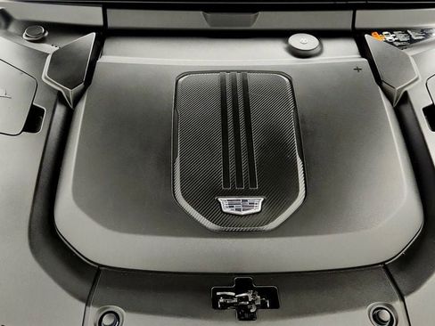 Used 2024 Cadillac Lyriq Sport image 27