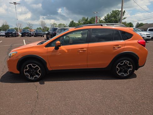 Used 2015 Subaru Crosstrek 2.0i Premium w/ Popular Package #1 AWD/4WD image 6