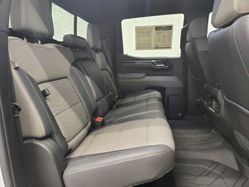 Used 2023 Chevrolet Silverado 1500 ZR2 w/ Technology Package AWD/4WD image 32