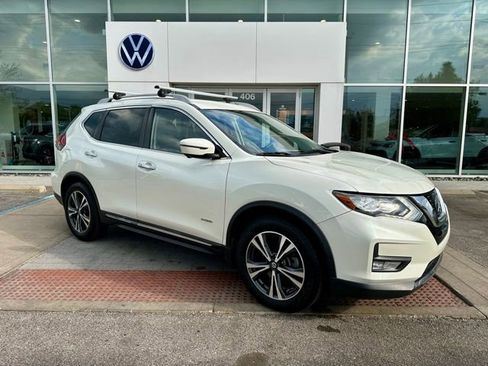 Used 2018 Nissan Rogue SL FWD image 1