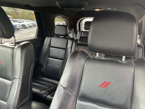 Used 2023 Dodge Durango GT image 13