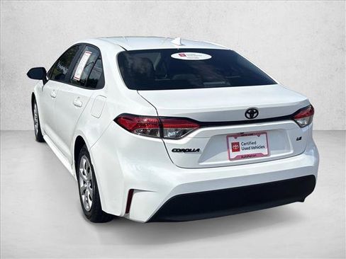 Certified 2025 Toyota Corolla LE FWD image 7