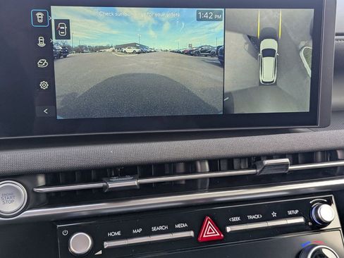 New 2026 Hyundai Tucson Limited image 8