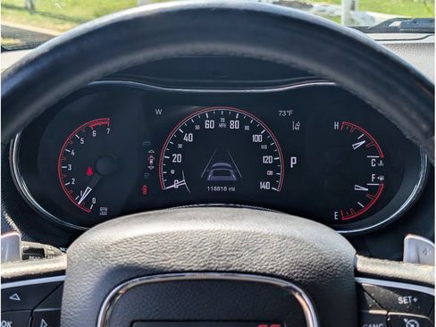 Used 2017 Dodge Durango R/T w/ Technology Group AWD/4WD image 23