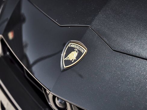 Used 2022 Lamborghini Urus AWD/4WD image 7
