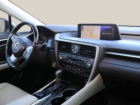 Used 2018 Lexus RX 350L Luxury w/ Accessory Package AWD/4WD image 21