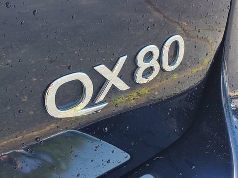 Used 2017 INFINITI QX80 4WD w/ Driver Assistance Package image 7