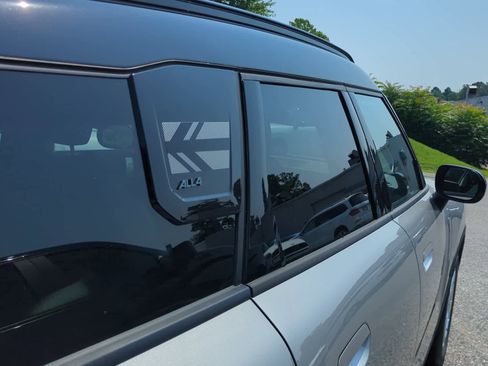 Certified 2025 MINI Cooper Countryman S w/ Comfort Package Max image 10