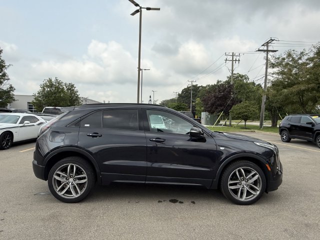 Used 2023 Cadillac XT4 Sport w/ Cold Weather Package AWD/4WD image 29