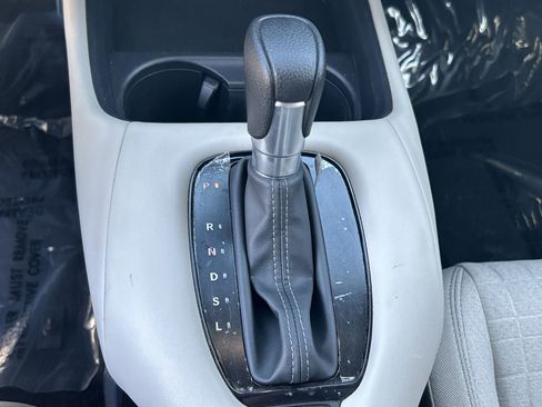 Certified 2023 Honda HR-V LX image 21