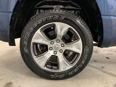 Used 2023 RAM 1500 Laramie image 9