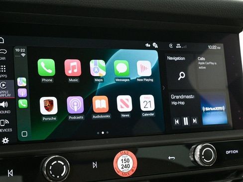 Certified 2026 Porsche Macan image 16