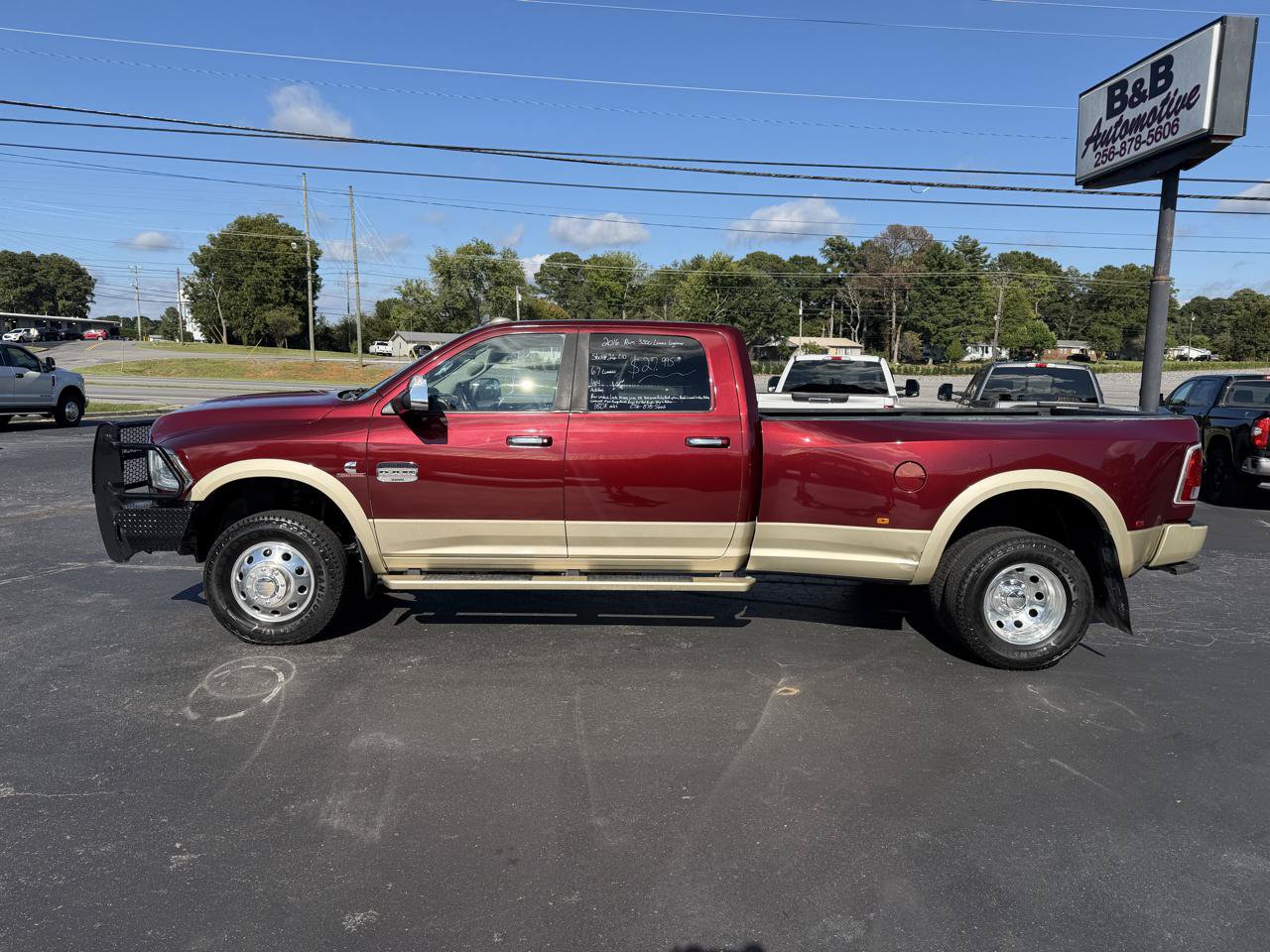 Used 2016 RAM 3500 Laramie Longhorn AWD/4WD image 9