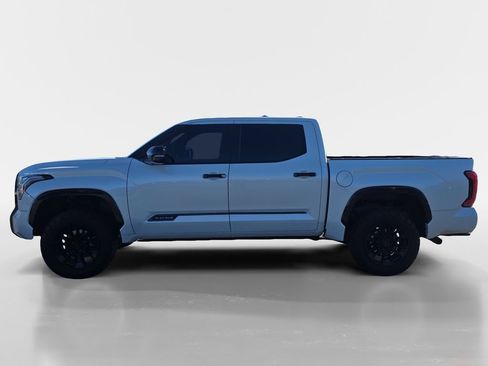 Used 2022 Toyota Tundra Platinum image 2